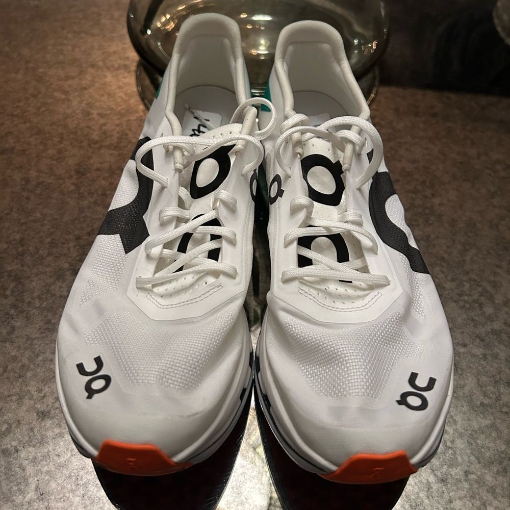 On Running Cloudbloom Echo Trainers - image 5